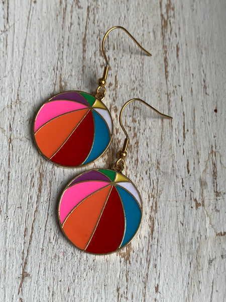 Boucles d’oreilles breloque ballon de plage beach-volley Comme un ange