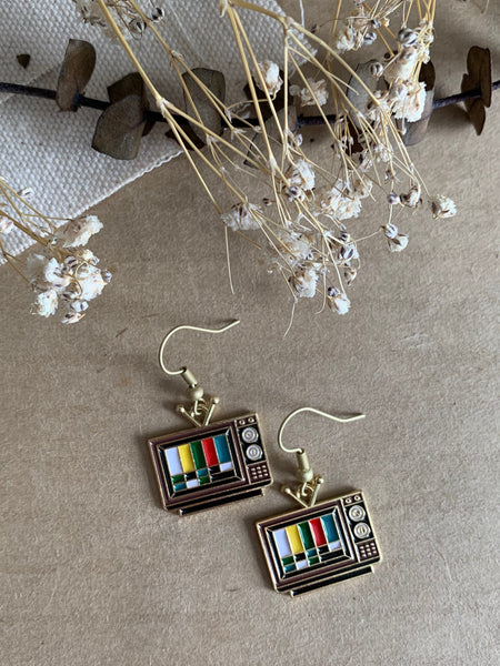 Boucles d’oreilles breloque télévision vintage alliage de métaux or téléviseur Comme un ange