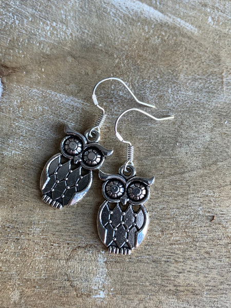 Boucles d’oreilles breloque hibou alliage de métaux argent Comme un ange