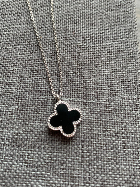 Collier chaîne breloque croix noir alliage de métaux argent Comme un ange