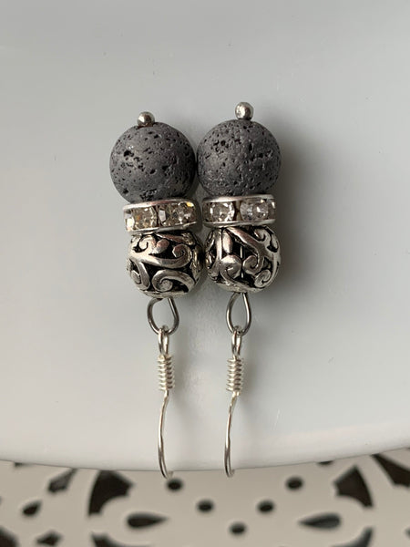 Boucles d’oreilles billes de pierre de lave grises et billes argent bijoux diffuseur aromathérapie stress relief Comme un ange