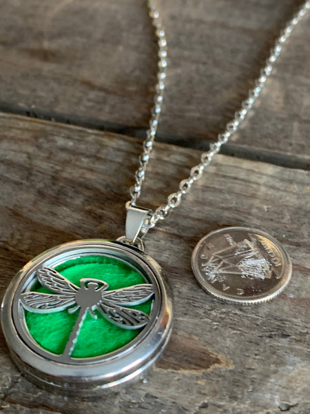 Collier aromathérapie libellule necklace dragon fly essentiel oil Comme un ange