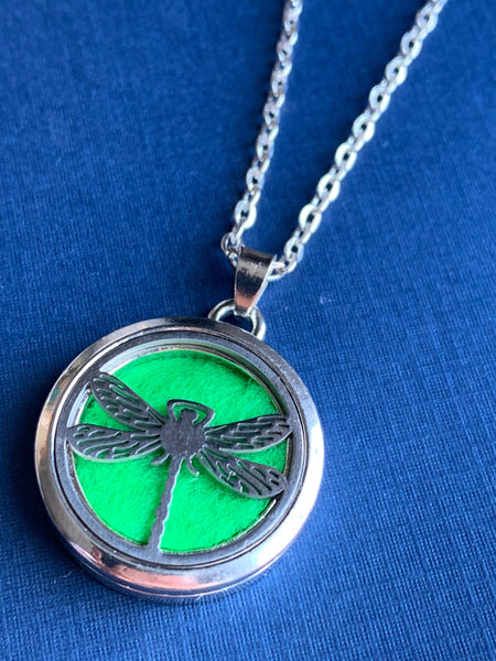 Collier aromathérapie libellule necklace dragon fly essentiel oil Comme un ange