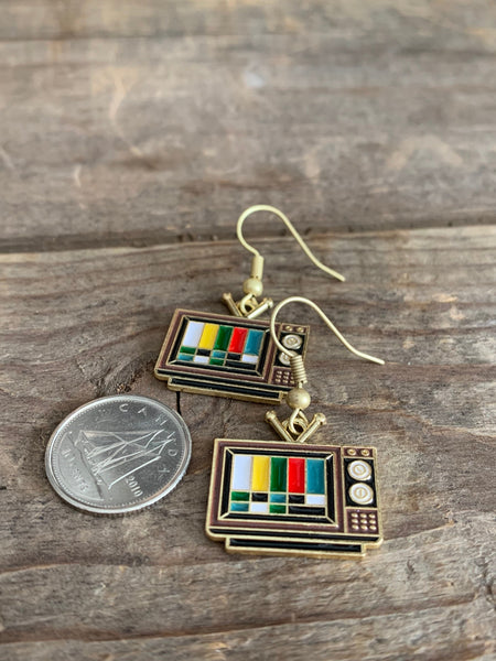 Boucles d’oreilles breloque télévision vintage alliage de métaux or téléviseur Comme un ange