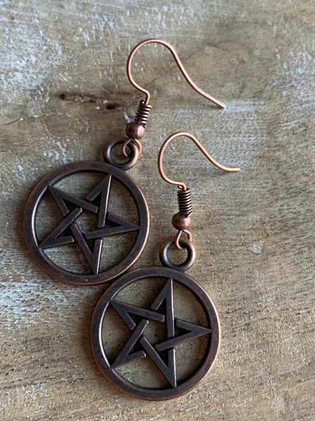 Boucles d’oreilles breloque étoile de sorcellerie alias de métaux bronze Comme un ange