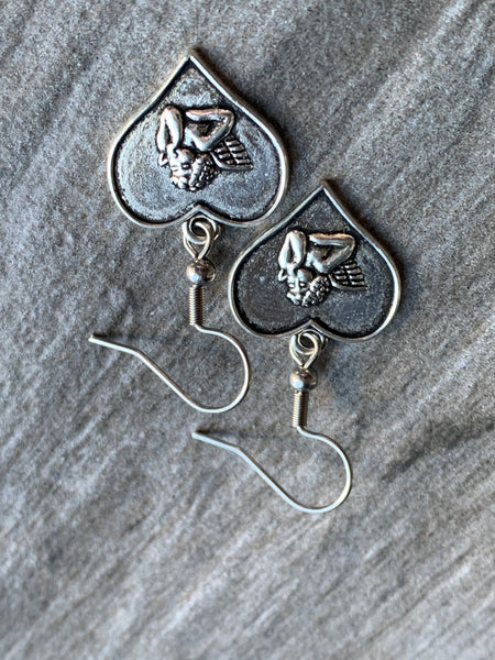 Boucles d’oreilles breloque coeur avec petit ange alliage de métaux argent Comme un ange
