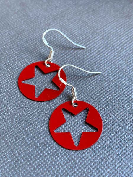 Boucles d’oreilles breloque étoile rouge crochet alliage de métaux argent Comme un ange
