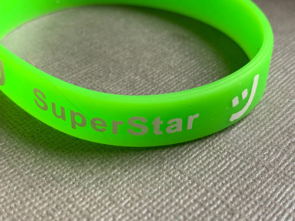 Bracelet SuperStar silicone vert Comme un ange