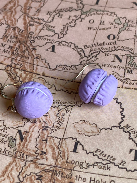 Boucles d’oreilles macaron mauve Comme un ange