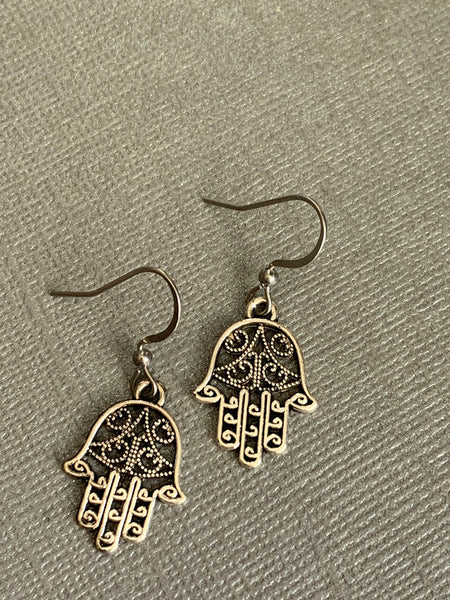 Boucles oreilles mains  protectrices hamza Comme un ange