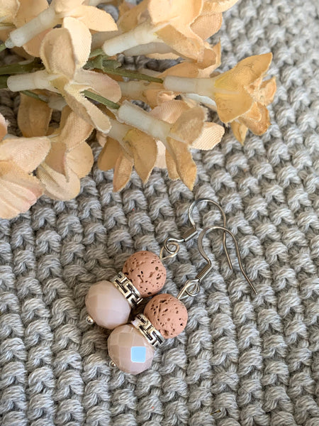 Boucles d’oreilles perle pierre de lave grise bijoux diffuseur aromathérapie chic Comme un ange