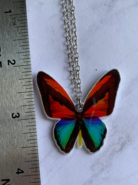 Collier breloque papillon rouge et turquoise sur chaîne alliage de métaux argent Comme un ange