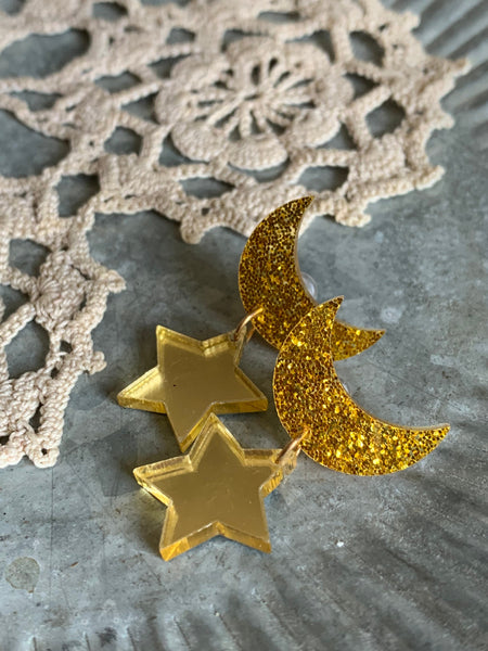 Boucles d’oreilles breloque lune et étoile Comme un ange