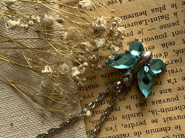 Collier breloque papillon bleu bijoux commémoratifs décès Comme un ange