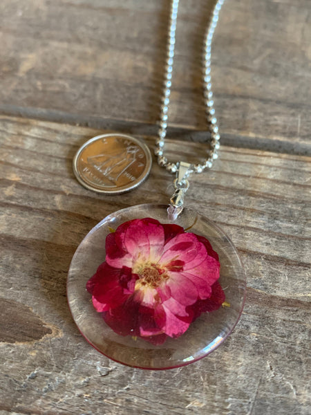 Collier fleurs roses Comme un ange