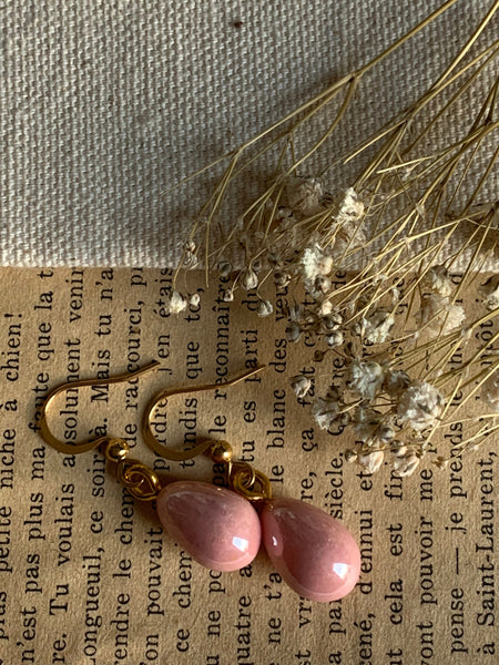 Boucles d’oreilles breloque goutte rose et alliage de métaux or - Comme un ange