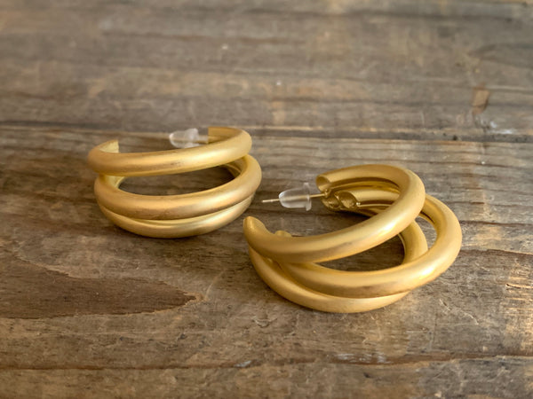Boucles oreilles multiples anneaux ton golden or Comme un ange