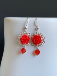 Boucles oreilles rouges boho vintage fleurs roses Comme un ange