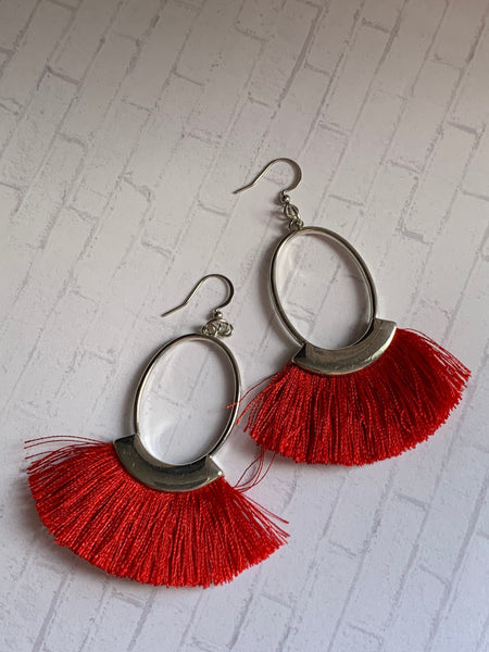 Boucles oreilles tassel rouge Comme un ange