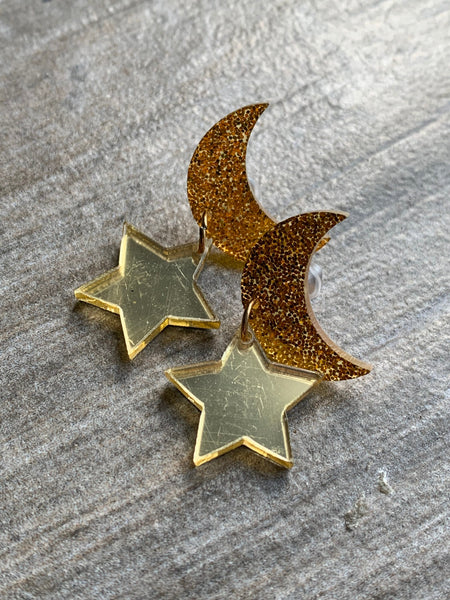 Boucles d’oreilles breloque lune et étoile Comme un ange