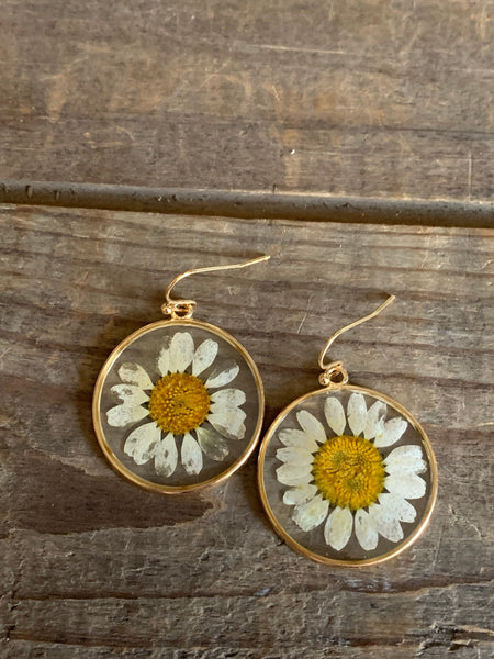 Boucles oreilles marguerites blanches Comme un ange