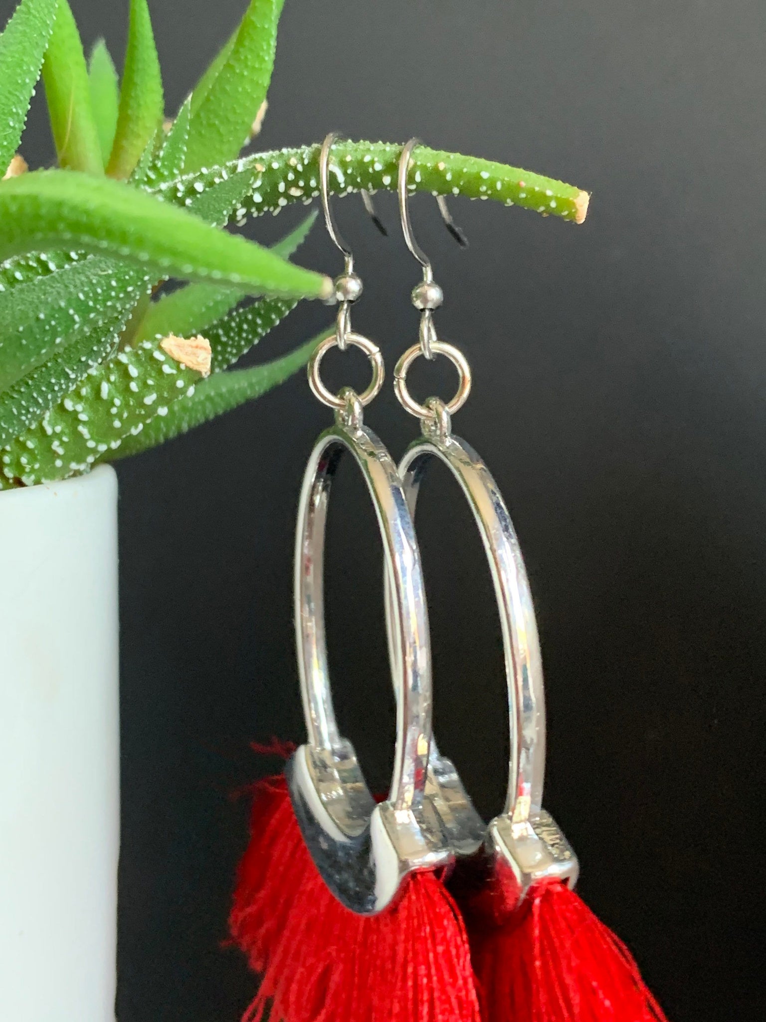 Boucles oreilles tassel rouge Comme un ange