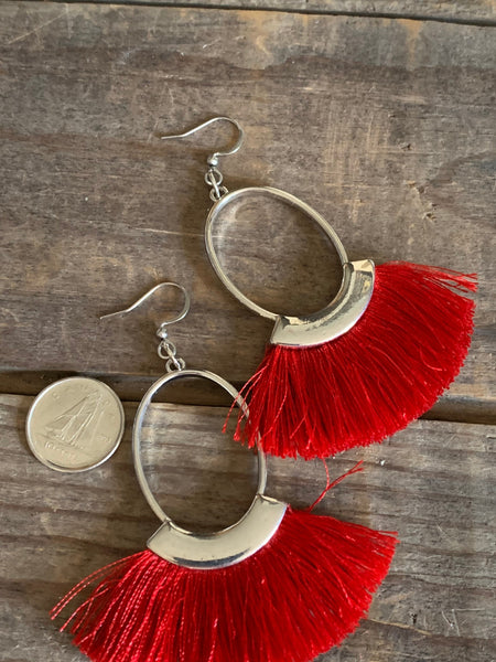 Boucles oreilles tassel rouge Comme un ange