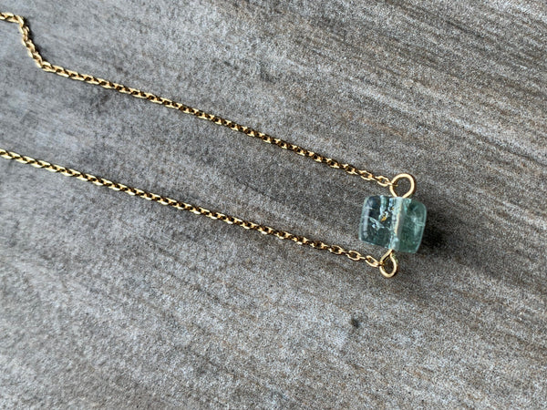 Collier pierre de mer Comme un ange