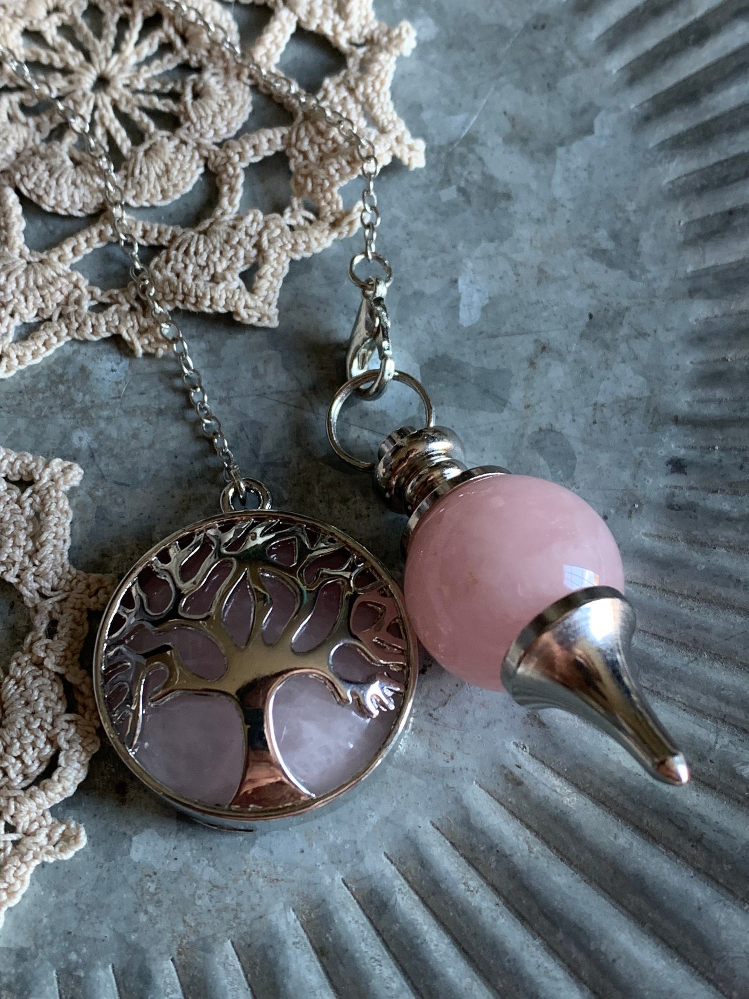 Pendule pierre quartz  pendulum mystique énergie positive reiki breloque capteur de rêve Comme un ange