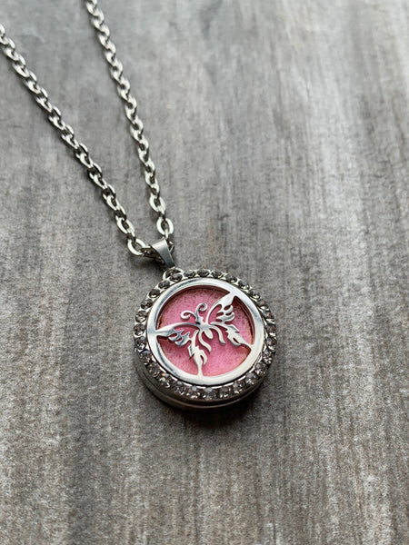Collier diffuseur papillon aromathérapie huiles essentielles Comme un ange