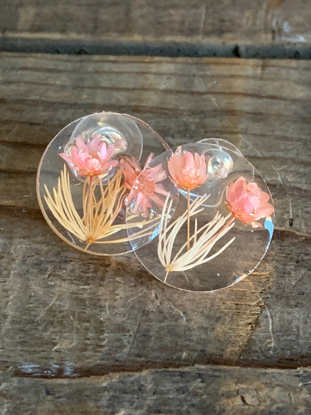 Boucles oreilles résines fleurs roses - Comme un ange