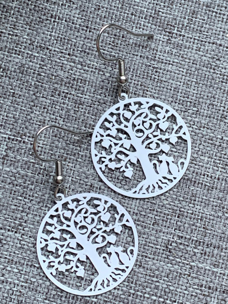 Boucles d’oreilles breloque arbre de vie blanc sur crochet alliage de métaux argent Comme un ange
