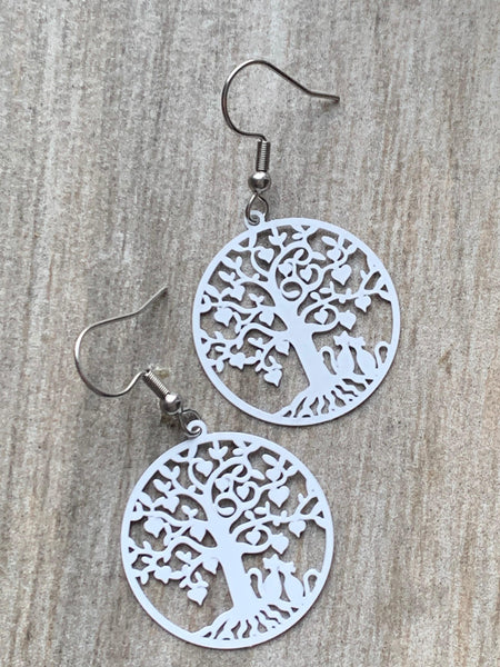Boucles d’oreilles breloque arbre de vie blanc sur crochet alliage de métaux argent Comme un ange