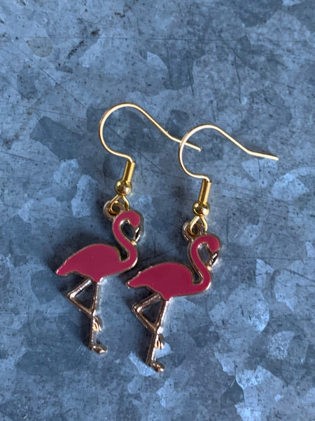 Boucles d’oreilles breloque flamant rose sur crochet alliage de métaux or Comme un ange