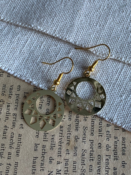 Boucles d’oreilles breloque médaillon or Comme un ange