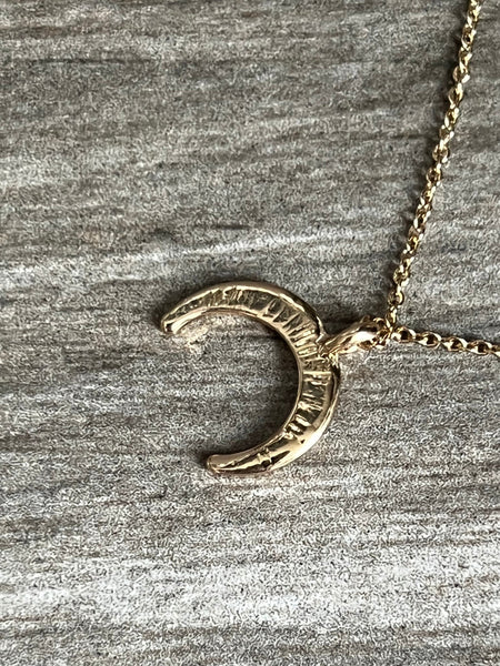 Collier croissant de lune Comme un ange