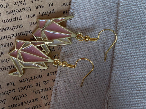 Boucles d’oreilles breloque cygne en origami rose et or Comme un ange