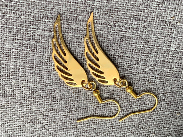 Boucles d’oreilles breloque plume d’ange alliage de métaux or Comme un ange