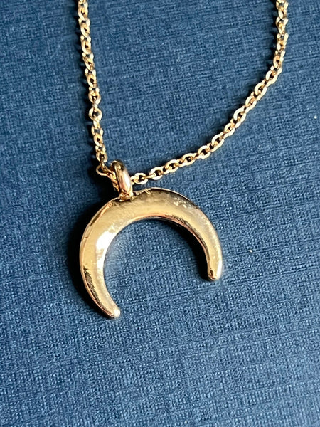 Collier croissant de lune Comme un ange