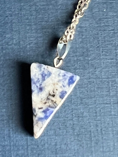 Collier pendentif soladite Comme un ange
