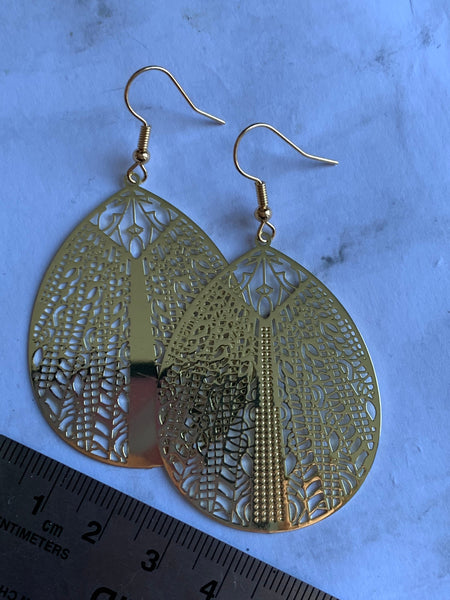 Boucles d’oreilles feuille ton or Comme un ange