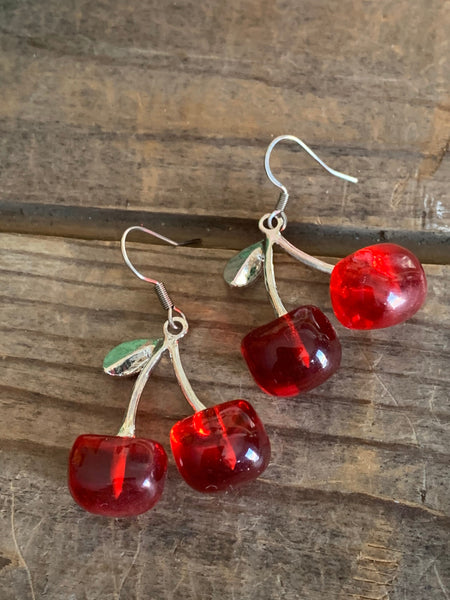 Boucles d’oreilles cerise rouge Comme un ange