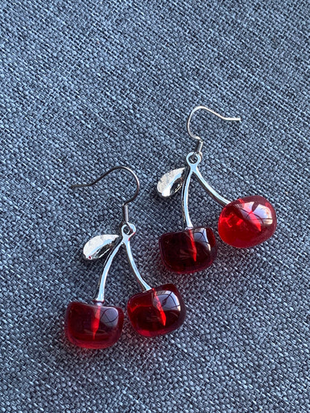 Boucles d’oreilles cerise rouge Comme un ange