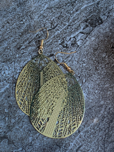 Boucles d’oreilles feuille ton or Comme un ange