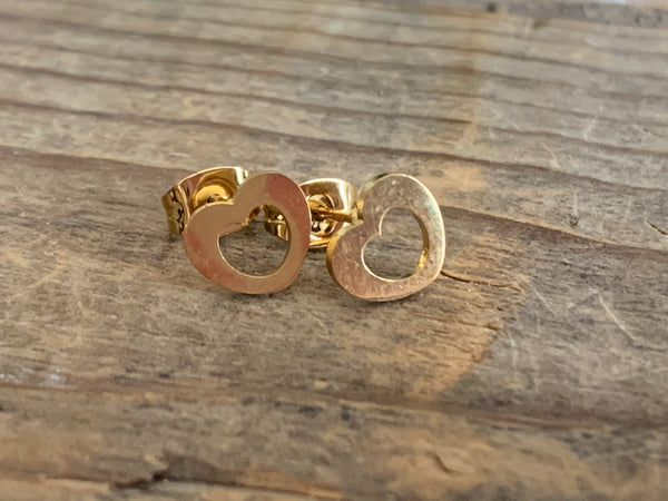 Stud stainless ton or coeur cabochon ton or Comme un ange