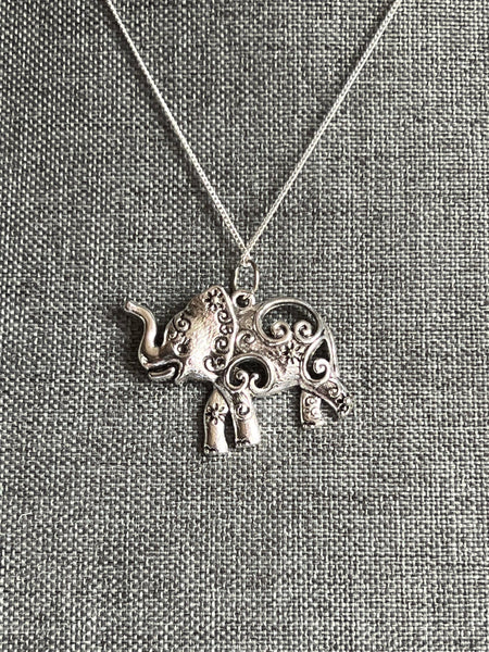 Collier éléphant Comme un ange
