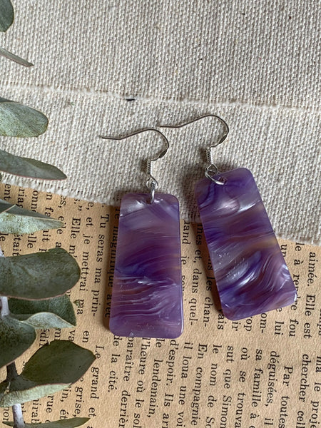 Boucles oreilles  géométriques rectangles mauves Comme un ange