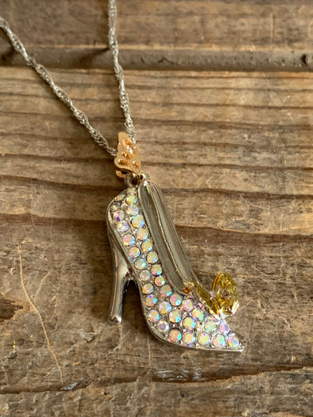Collier sois la reine de ta vie Comme un ange