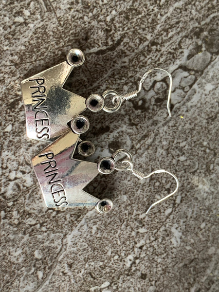 Boucles d’oreilles breloque couronne de princesse alliage de métaux argent Comme un ange