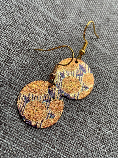 Boucles d’oreilles breloque fleurs or et bleu Comme un ange